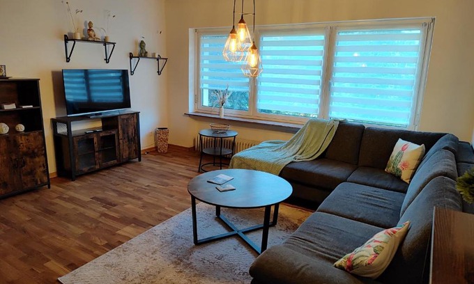 Marienfels Apartment | Ferienwohnung Hennessy