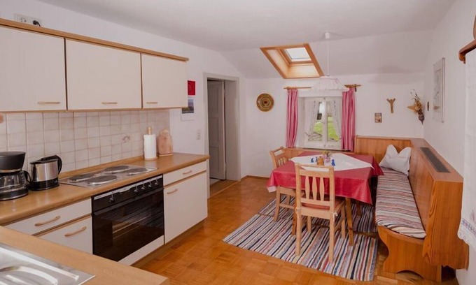 Samerberg Apartment | Ferienwohnung Heuberg mit 1 Separaten Schlafzimmer