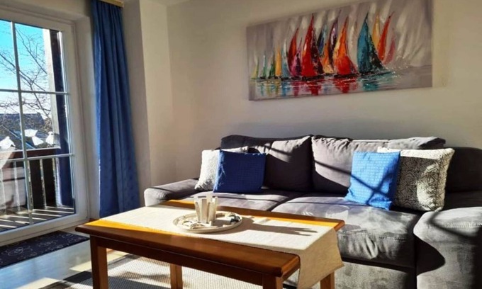 Lemkenhafen Apartment | Ferienwohnung in Lemkenhafen for 2 Personen