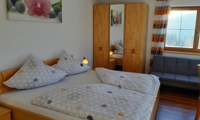 Vomperbach Apartment | Ferienwohnung Inntalblick - Veitnhof Vomperberg