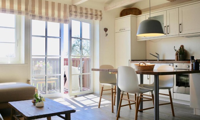 Sonke-Nissen-Koog Apartment | Ferienwohnung "Lüttmoor" an der Nordsee