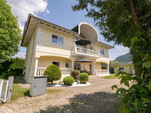 Woergl Apartment | Ferienwohnung Luna