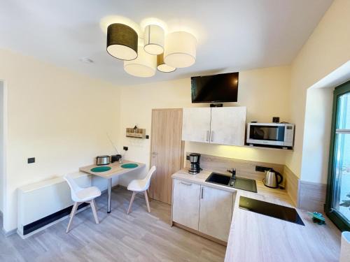 Ehrenberg Apartment | Ferienwohnung May