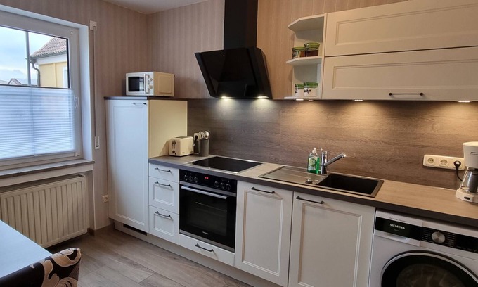Oberthulba Apartment | Ferienwohnung mit Terrasse und Privatem Eingang