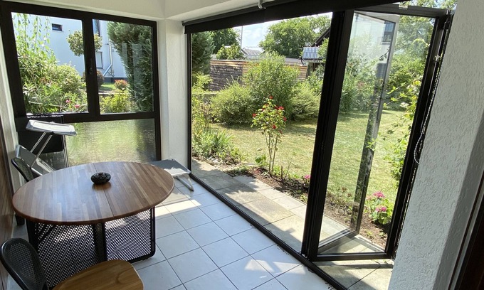 Metzingen Apartment | Ferienwohnung mit Terrasse