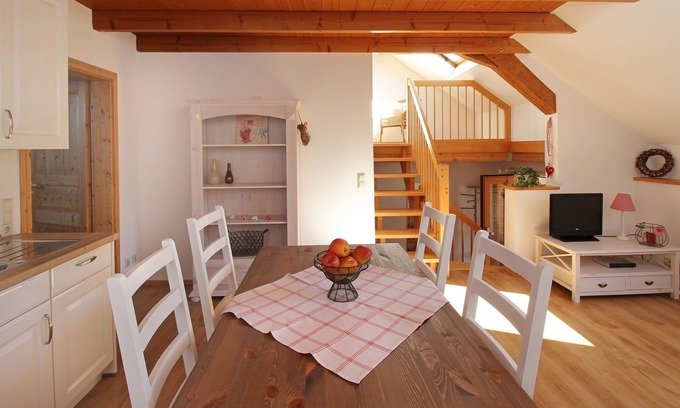 Oberrotweil Apartment | Ferienwohnung Typ 3a, 65 qm mit Balkon und 1 Schlafzimmer für max. 3 Personen