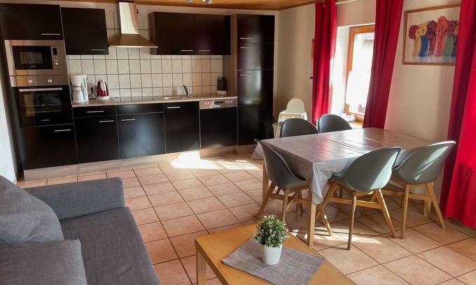 Erbach Apartment | Ferienwohnung Villa Klatschmohn - Ferienwohnungen Elsbacher Hof