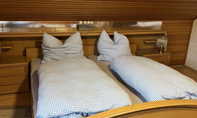 Luhe Apartment | Ferienwohnung Waltraut- Willkommen im Herzen des Alten Landes