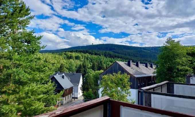 Hermannsdorf Apartment | Ferienwohnungen Glitzerhirsch