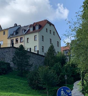 Waldenburg Apartment | Ferienwohnungen Gabriele Waldenburg