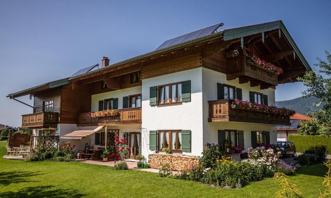 Sulzbach Apartment | Ferienwohnungen Haus Martin