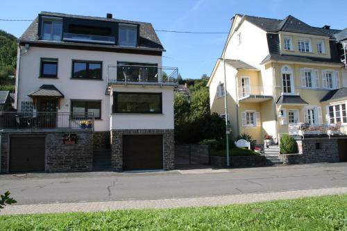 Briedel Apartment | Ferienwohnungen Rees
