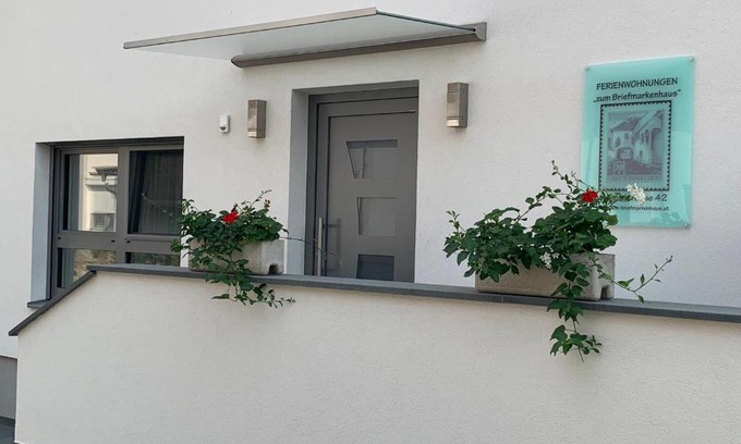 Morbisch am See Apartment | Ferienwohnungen zum Briefmarkenhaus
