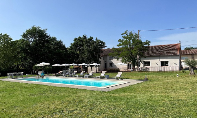 Sainte-Foy-d'Aigrefeuille House | Ferme Binel à Ronsac