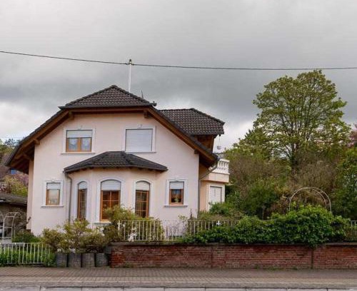 Bendorf Apartment | Fernan's Ferienwohnung