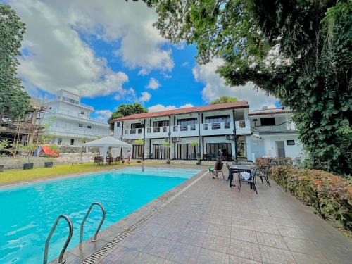 Sorsogon City Hotel | Fernando's Hotel