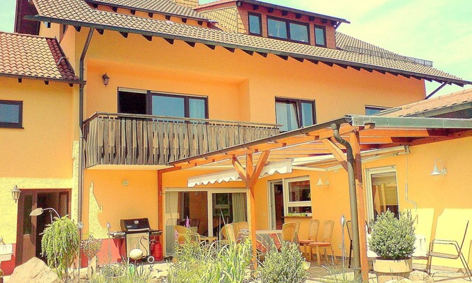 Dahn Apartment | Fewo Haus Emil Unter der Burg