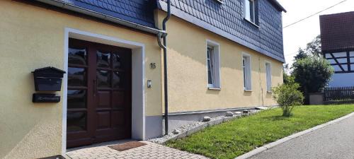 Weckersdorf Apartment | Fewo Zur Alten Schule