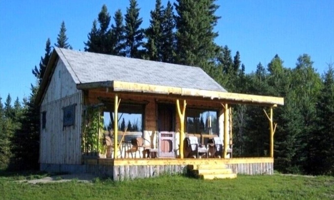 Erickson Resort | Fiddlehead Cabin With Outdoor Sauna by Riding Mountain National Park, Clear Lake