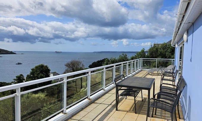 St. Mawes House | Fiddlers Green