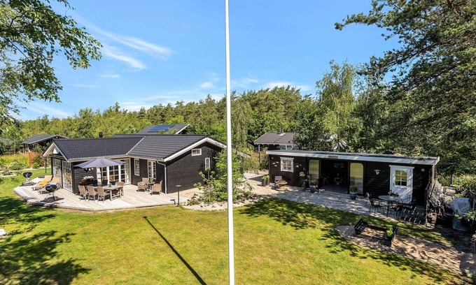 Hou House | "Fido" - 300m from the sea by Interhome