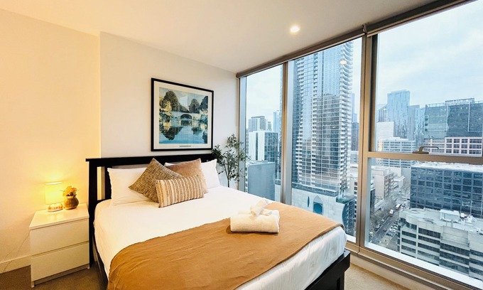 Docklands Apartment | ❤️FIFTS03/InnerCBD/1Min To Station/FREE(Pool/GYM/Tram)