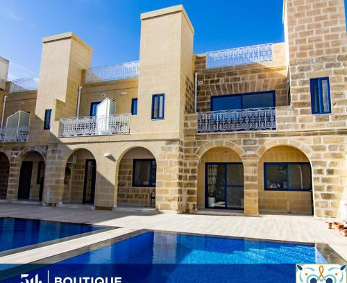 Santu Pietru Bed & Breakfast | Fiftyfour West Boutique Living