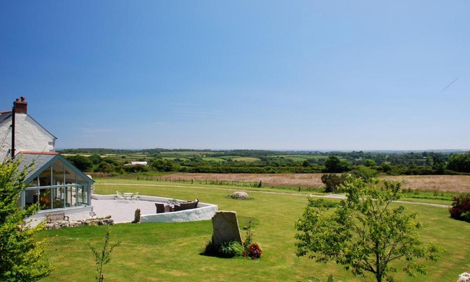 Penryn Bed & Breakfast | Fig Tree House