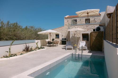 Adele Villa | Filio luxury villa