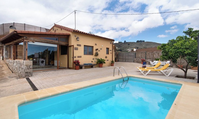 La Solana Villa | Finca Holidays Home Tinamar II with Mountain View, Pool, Wi-Fi & Garden