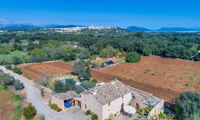 Buger House | Finca in Búger with Pool & Mountain Views