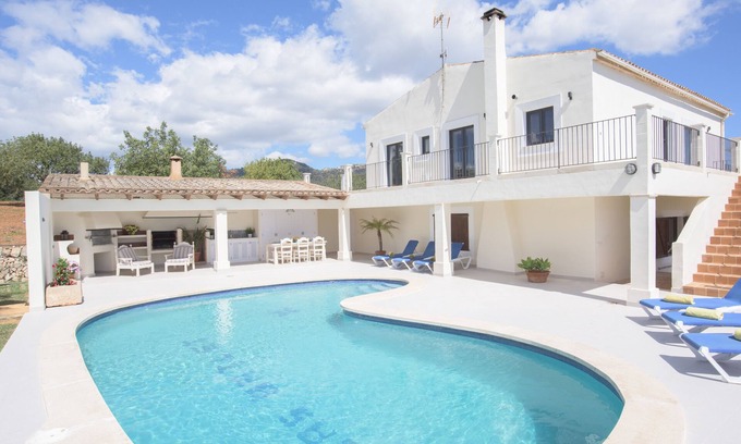 Felanitx House | Finca mit Pool und Grill in Ruhiger Lage