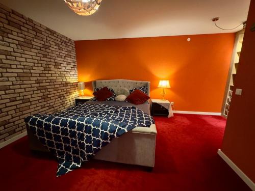 Untergrombach House | Finca South Sahara