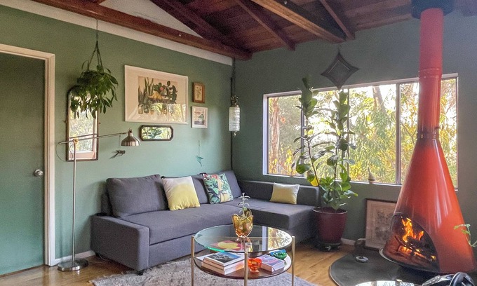 Eagle Rock House | Find your Great Escape in this Charming Home in Los Angeles