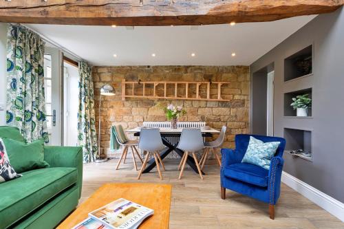 Ripon House | Finest Retreats - Cherry Cottage Nr Grantley Hall
