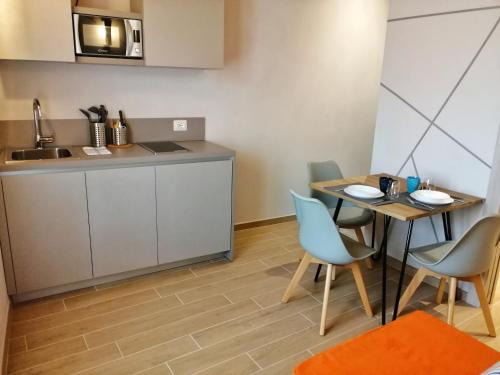 Monforte d'Alba Apartment | FIORDAELISA APARTMENT