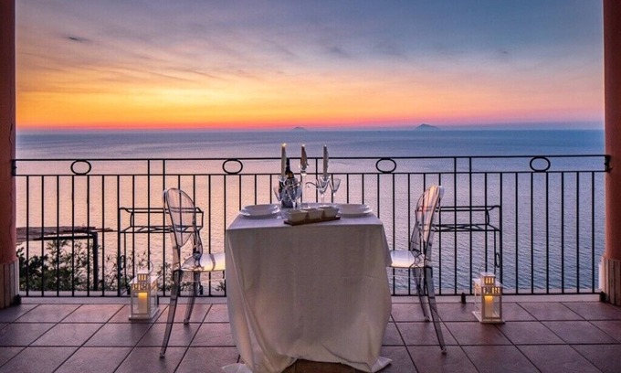 Piraino Apartment | FIORDALISO VILLA WITH SEA VIEW