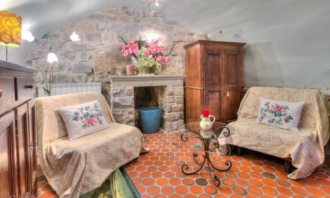 Apricale Apartment | Fiori, Apricale, Italy
