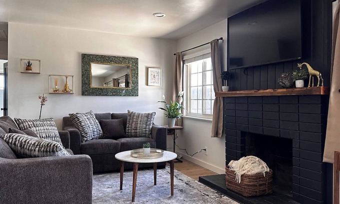 Lompoc House | Fir Avenue: Game-On Getaway