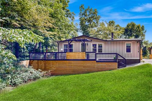 Swannanoa House | Fir Cabin