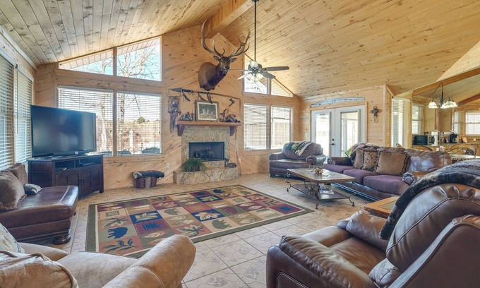 Negreet House | Fire Pit, Views: Lakefront Toledo Bend Retreat!