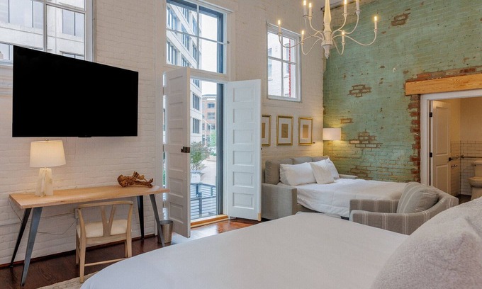 Roanoke Hotel | Fire Station One Boutique Hotel