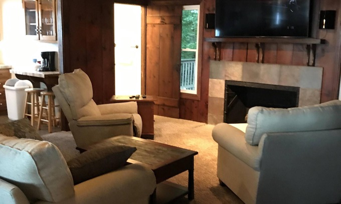 Decatur Cottage | FireWater Cottage with serene Lake views and a cozy relaxing environment.