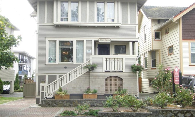 James Bay Bed & Breakfast | Fisher House Victoria Bed and Breakfast
