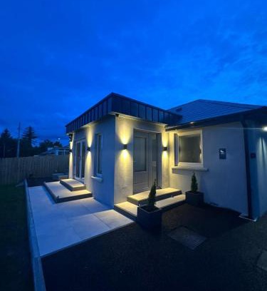 Killybegs House | Fisherman's Cottage, 3 Beds, Wild Atlantic Way, Free Parking, Bike Hire