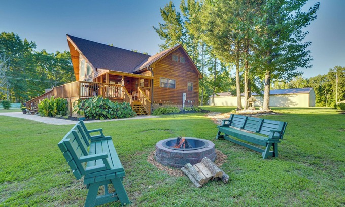 Dover House | Fisherman's Paradise w/Fire Pit, Deck + Patio!