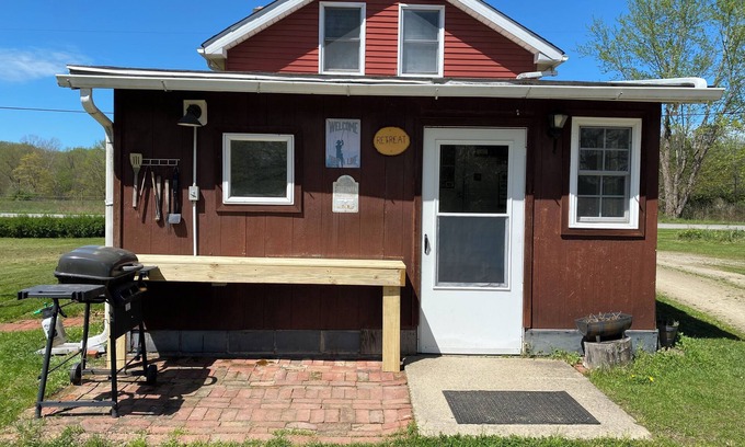Girard House | Fisherman's Retreat and Vacation Rental