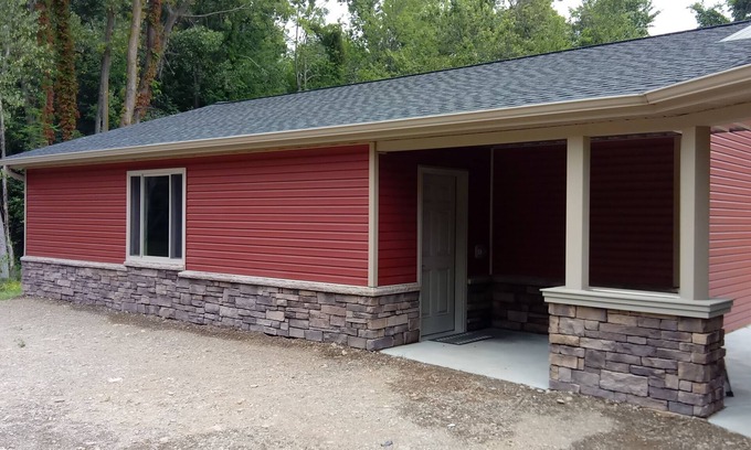 Girard Cabin | Fishermen/Outdoorsmen - Cabin near Elk Creek/Lake Erie PA, sleeps 6.