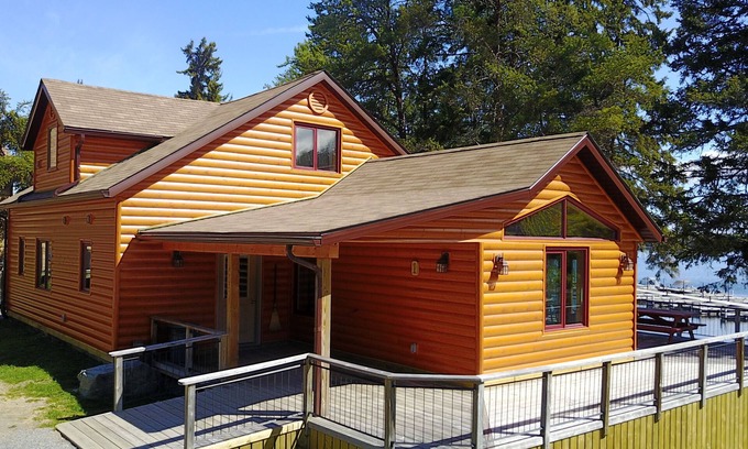 Sioux Narrows Nestor Falls Cottage | Five Bedroom Ultra-Deluxe Cottage - Sioux Narrows