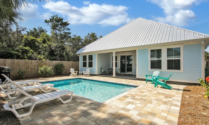 Laguna Beach Estates House | Five O'clock Somewhere. 4BR/3.5 BA with Private Pool. PCB West End. Sleeps 14